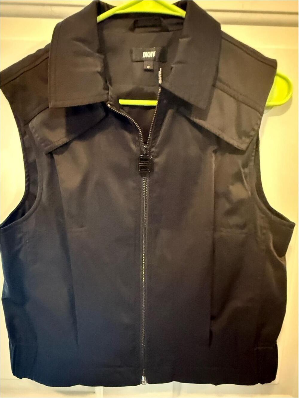 DKNY Black Zip-Front Sleeveless Vest